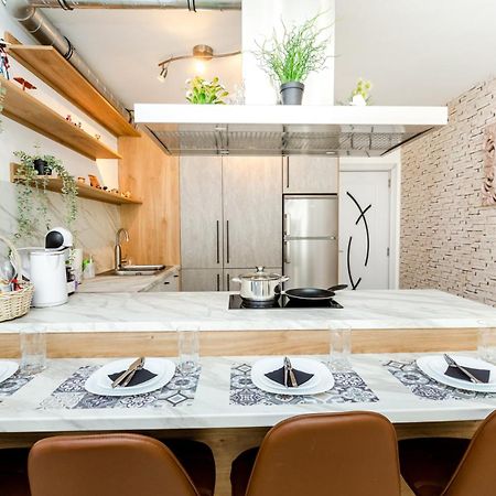 סופיה The White Apartment - Free Parking מראה חיצוני תמונה